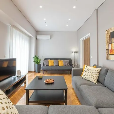 The Hostmaster Cosmopolitan Downtown Scent Apartment Athens