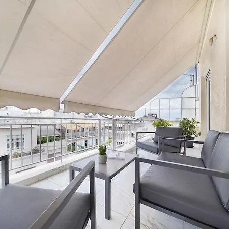 The Hostmaster Cosmopolitan Downtown Scent Apartment Athens
