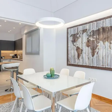 The Hostmaster Cosmopolitan Downtown Scent Apartment Athens