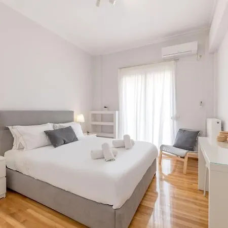 The Hostmaster Cosmopolitan Downtown Scent Appartement
